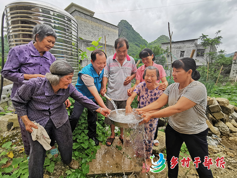 廣西上林縣扶貧隊員黃立溫1-2.jpg